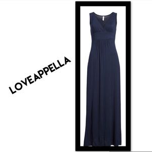 👗V-Neck Jersey Maxi Dress // LOVEAPPELLA